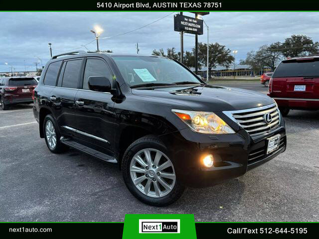 Lexus LX