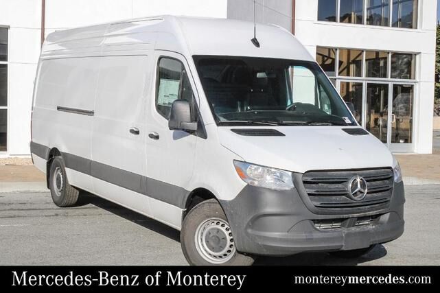 2024 MERCEDES-BENZ Sprinter
