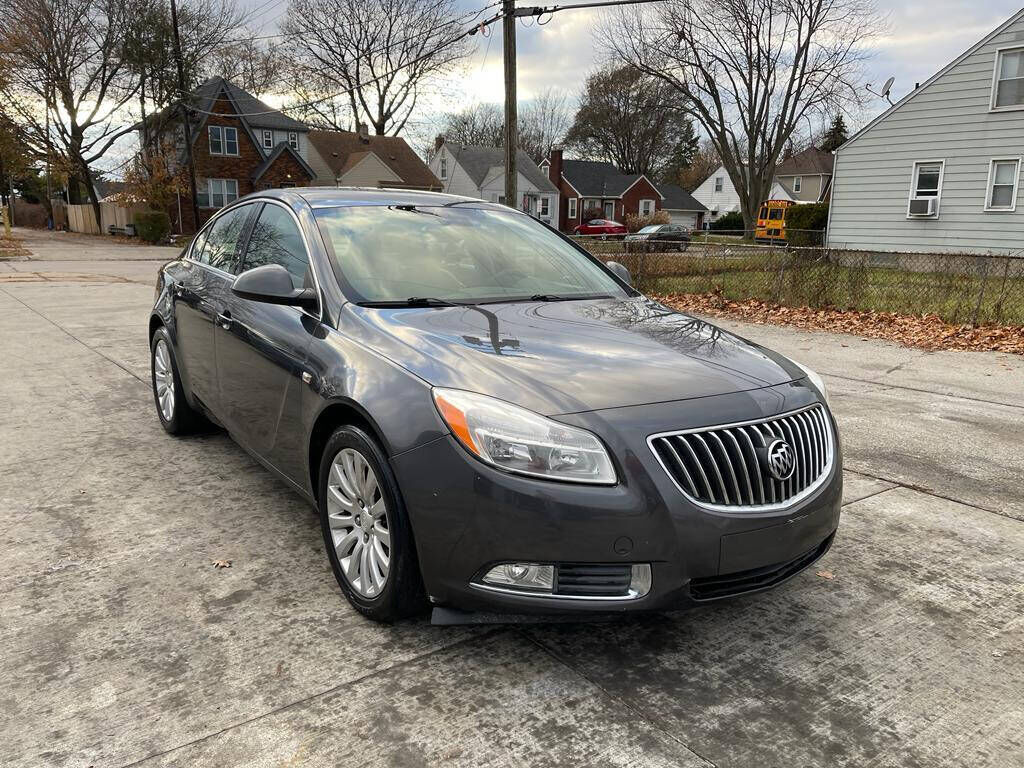 2011 BUICK Regal