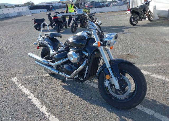 Suzuki VZ800