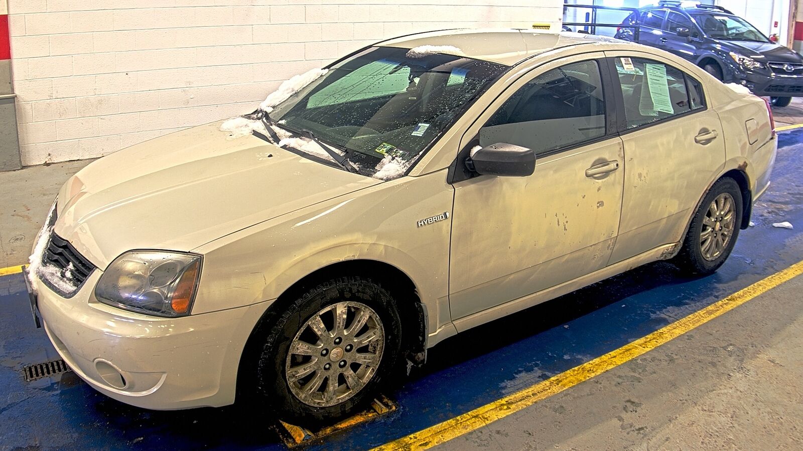 Mitsubishi Galant
