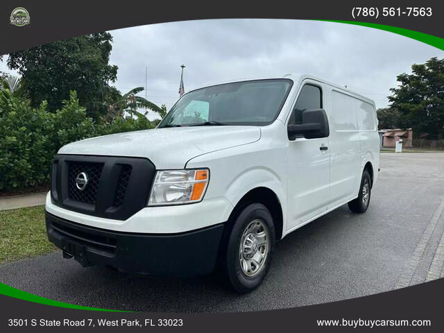 Nissan NV