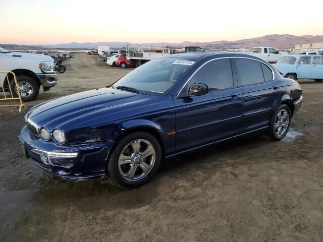 Jaguar X-Type
