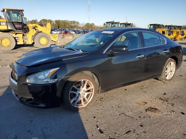 2014 NISSAN Maxima