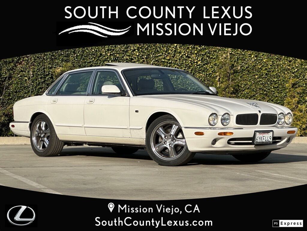 Jaguar XJ