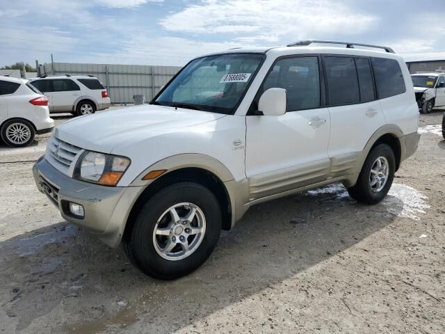 Mitsubishi Montero