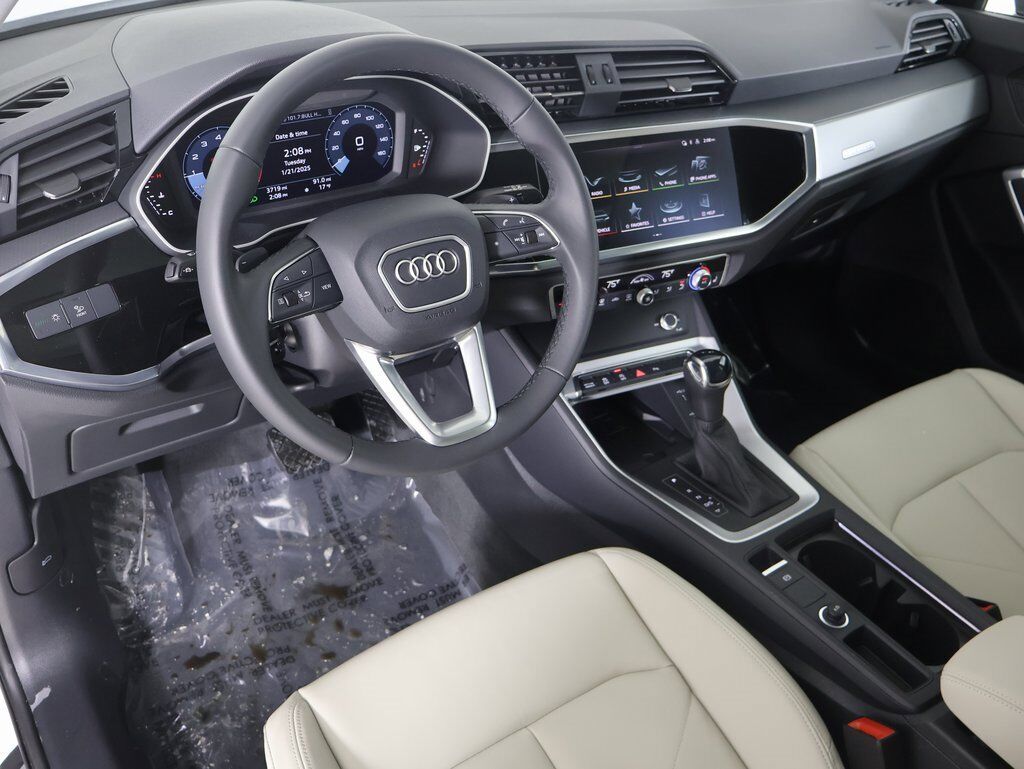 2024 Audi Q3