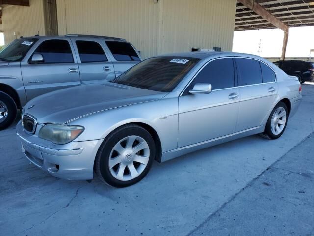 BMW 750i