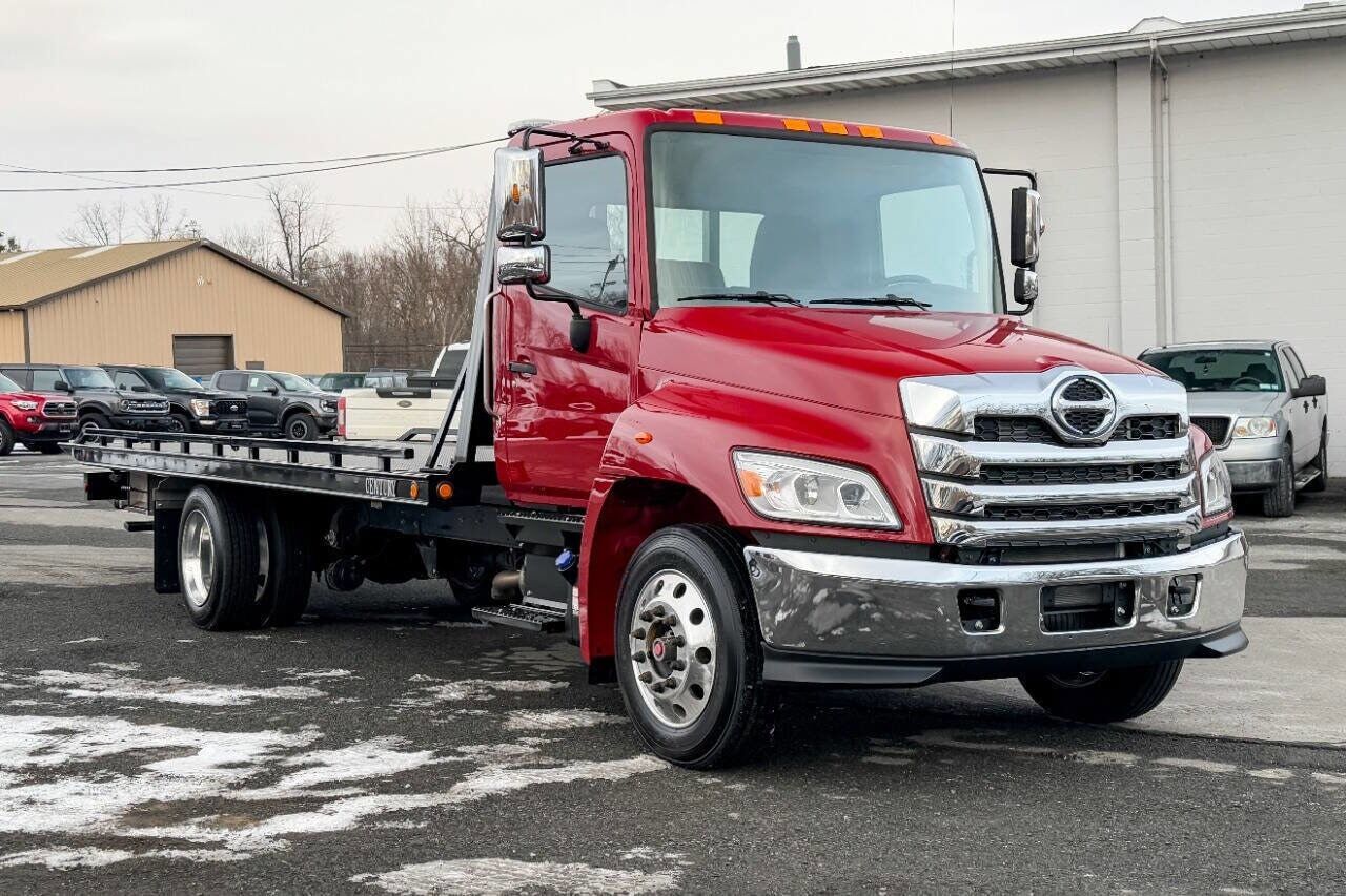 2024 HINO Incomplete Vehicle
