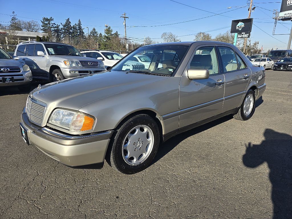 MERCEDES-BENZ