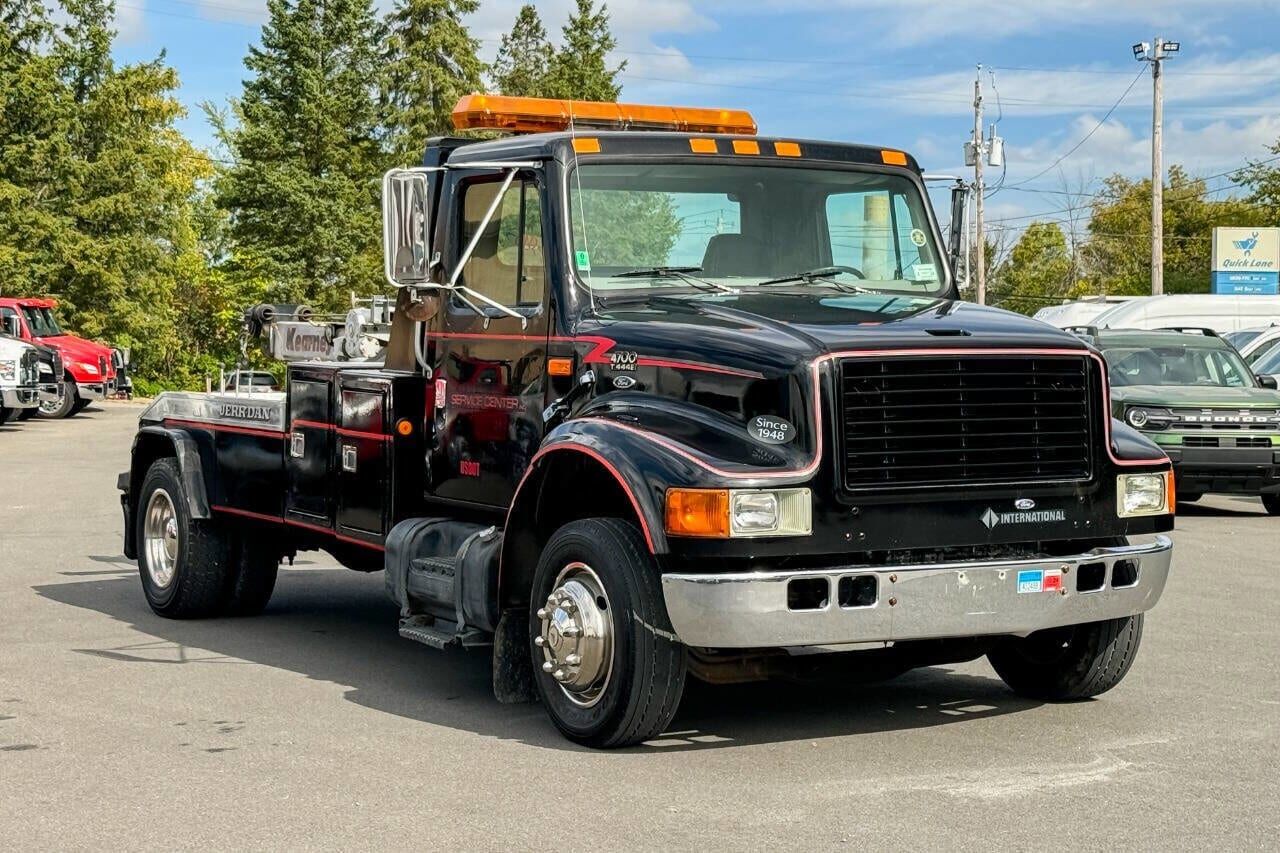 1998 INTERNATIONAL 4700