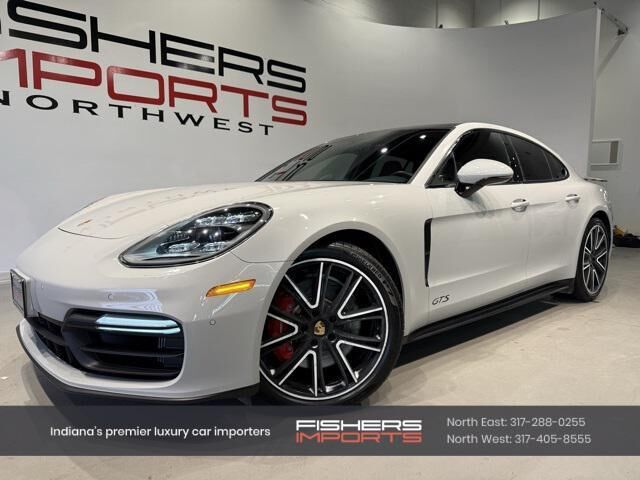 PORSCHE