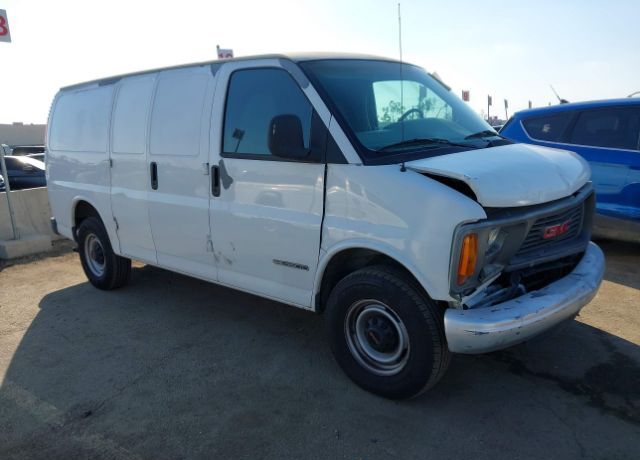 GMC Savana