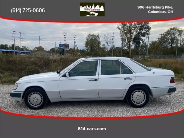 1993 MERCEDES-BENZ 300