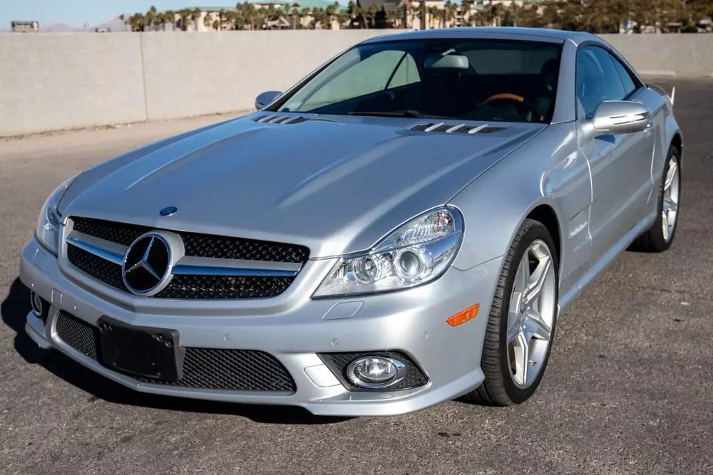 Mercedes-Benz SL-Class