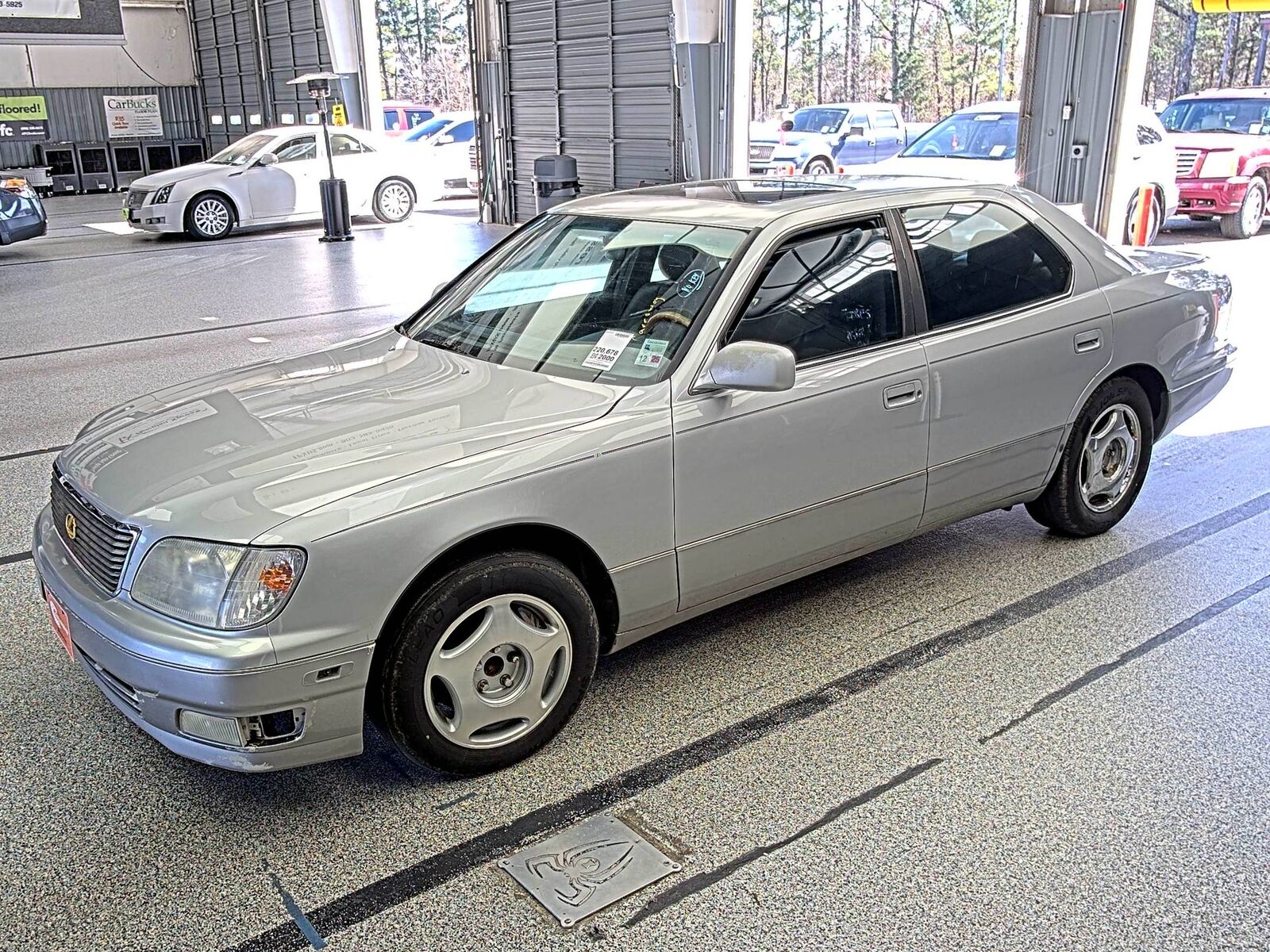 Lexus LS
