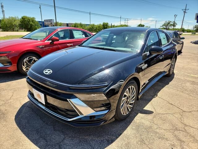 2024 HYUNDAI Sonata