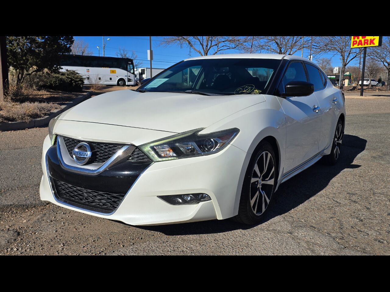 2016 NISSAN Maxima