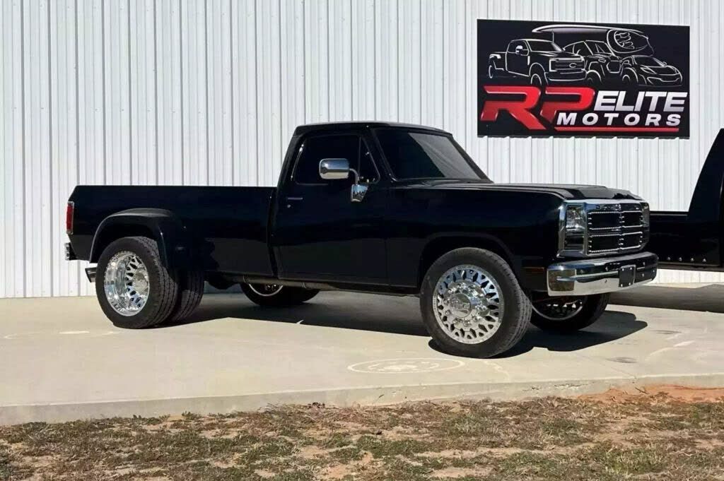 Dodge D-Series
