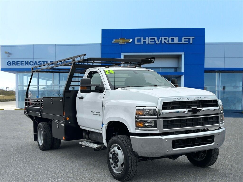 2024 GMC Silverado Medium Duty