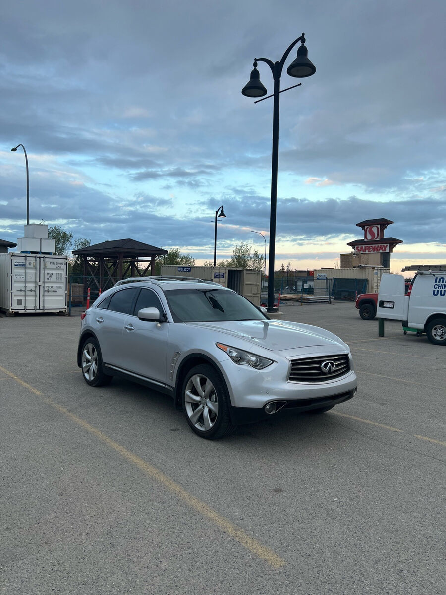 Infiniti FX50