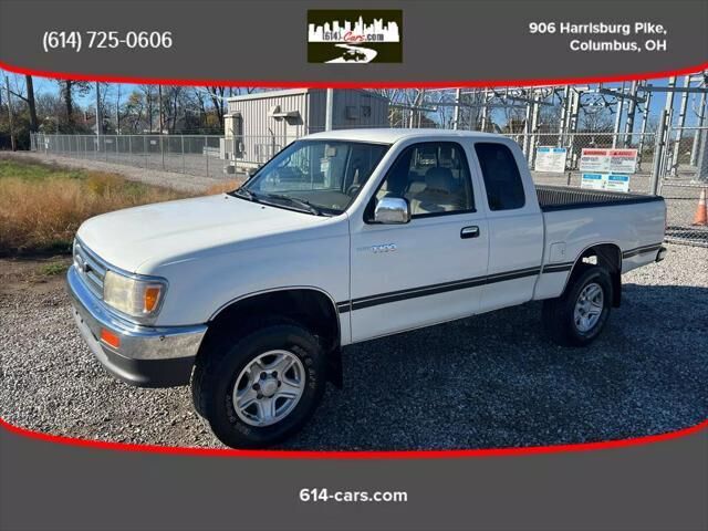 Toyota T100