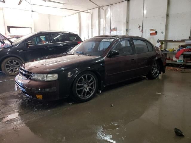 Nissan Maxima