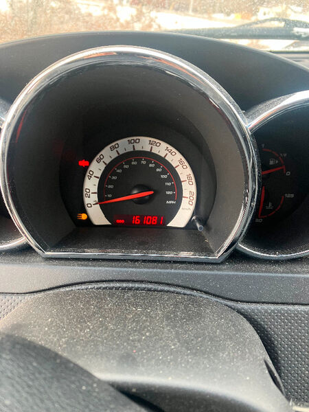 Pontiac G3
