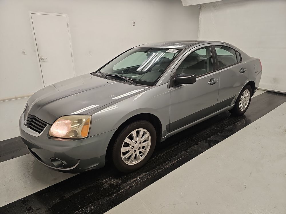 Mitsubishi Galant