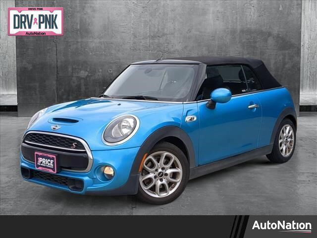 MINI Cooper Convertible