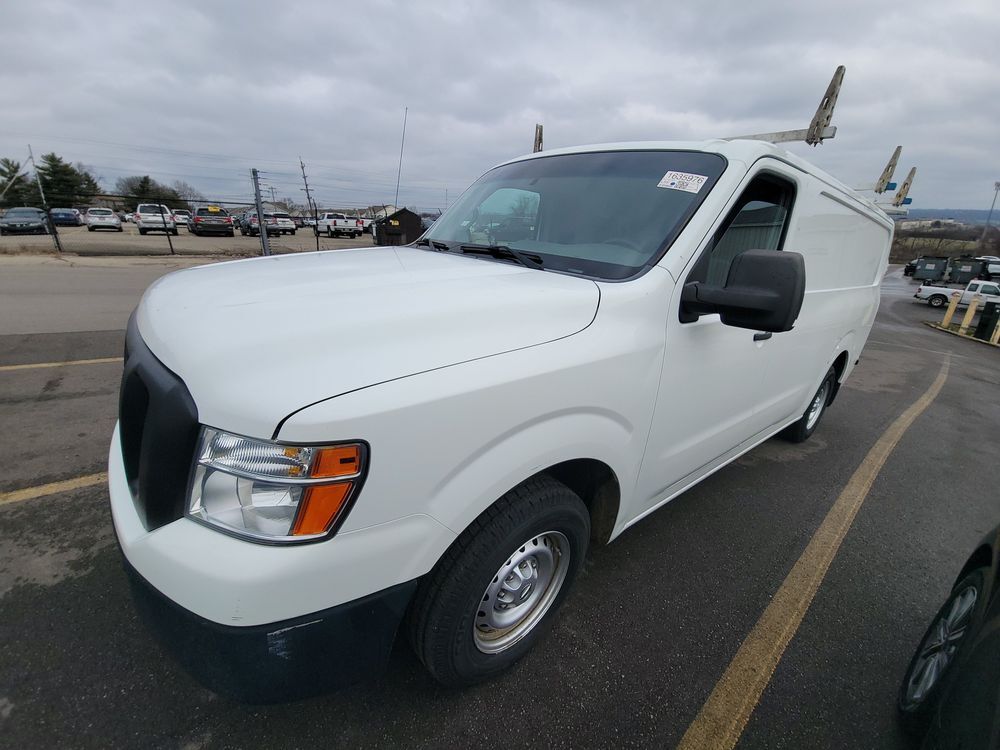 Nissan NV