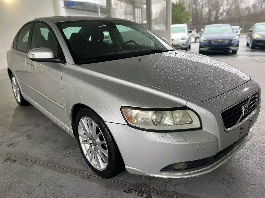 Volvo S40
