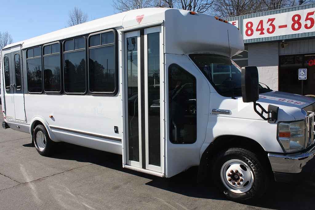 Ford E-450