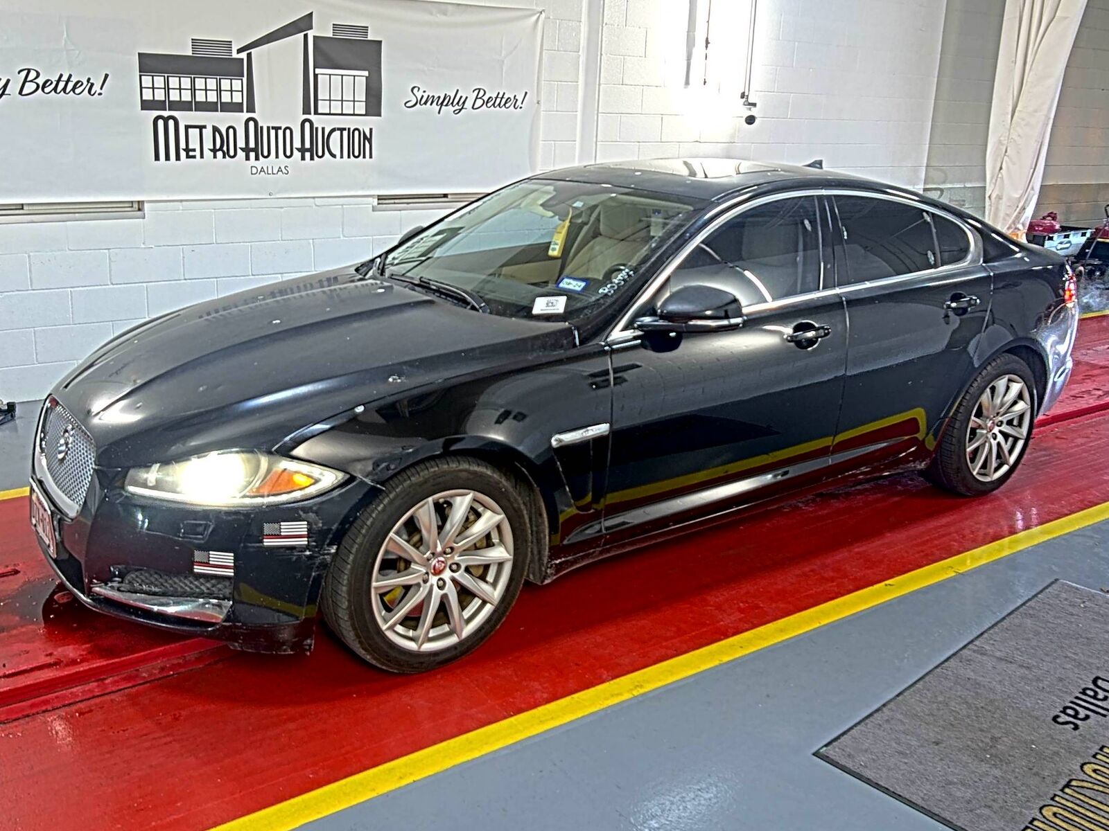 Jaguar XF