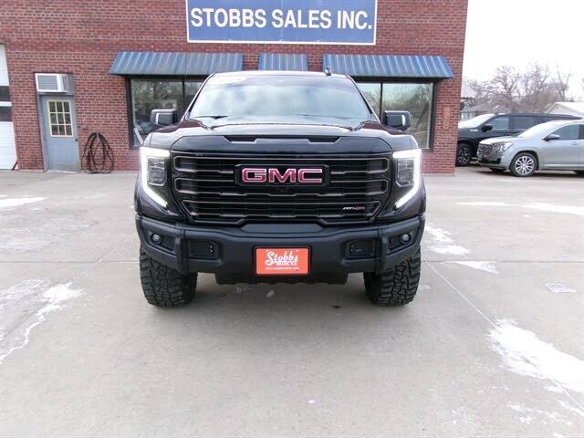 2024 GMC Sierra