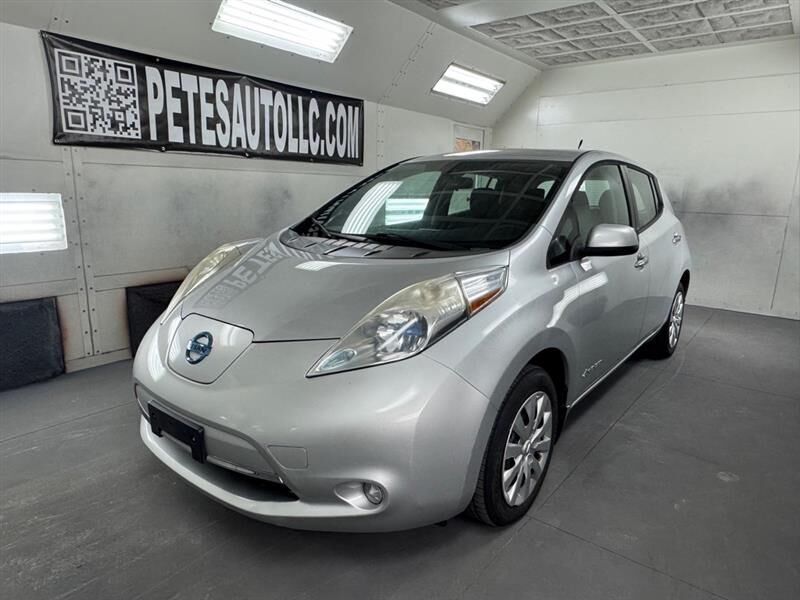 2013 NISSAN Leaf