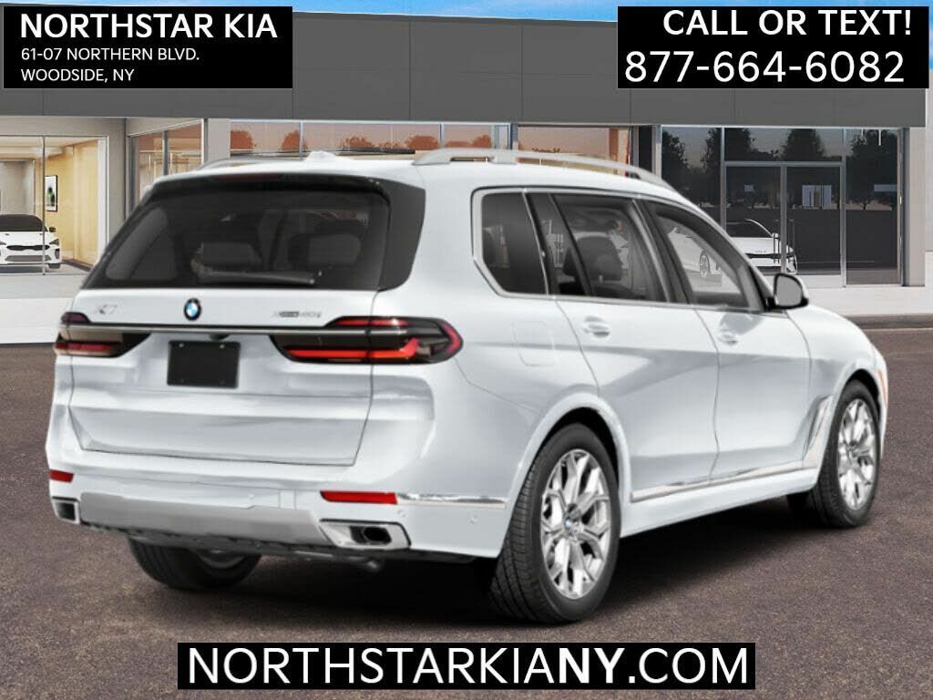 2023 BMW X7