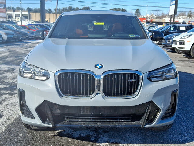 2022 BMW X4