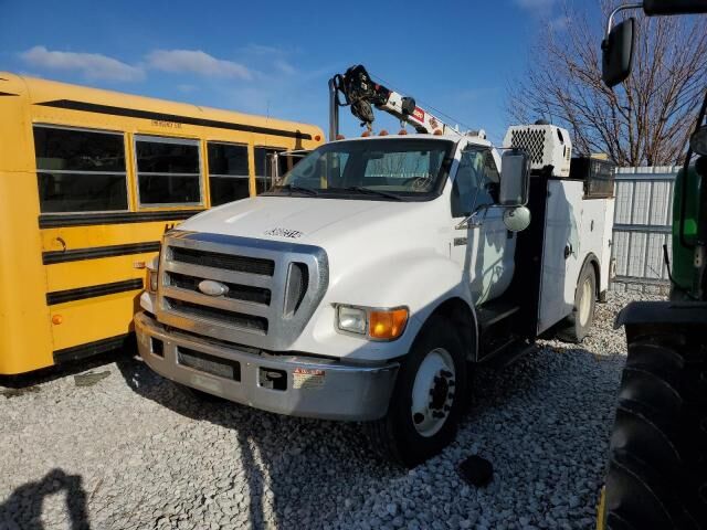 Ford F-750