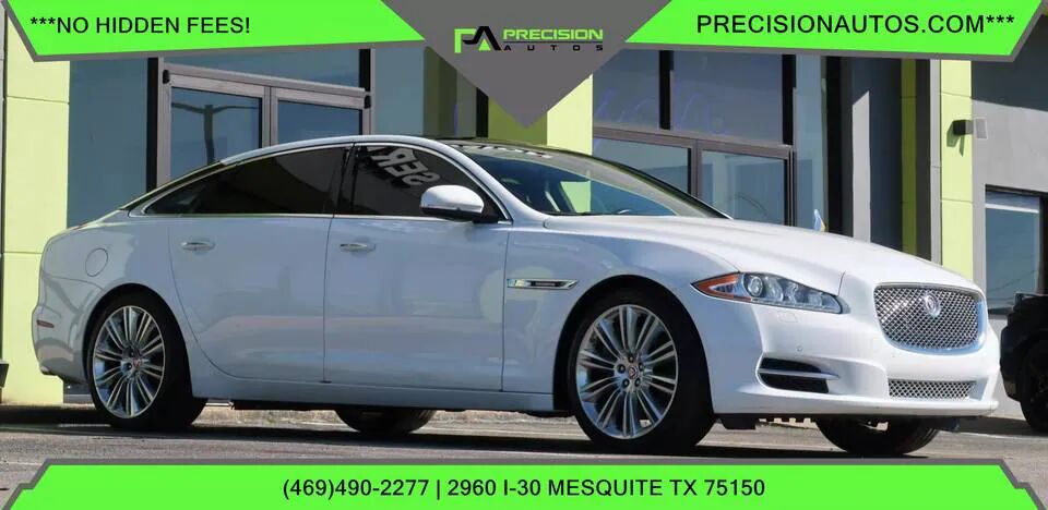 Jaguar XJ