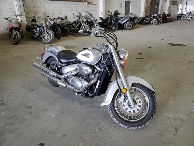 Suzuki VL800K