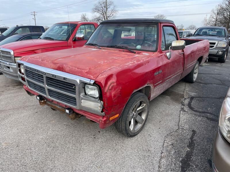 Dodge D-Series