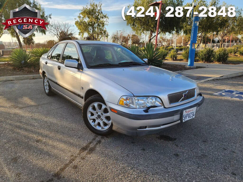 Volvo S40