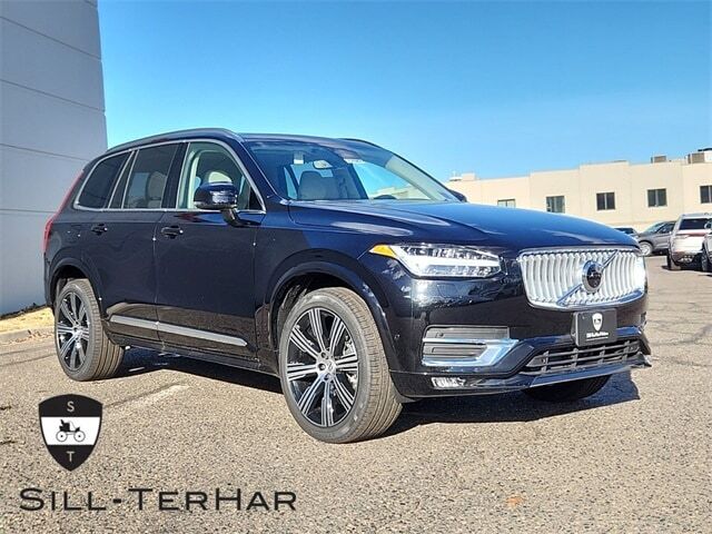 2025 VOLVO XC90