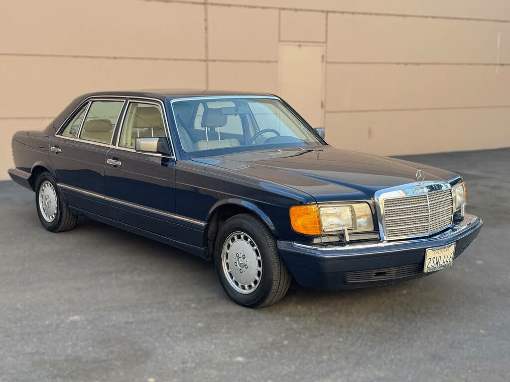 Mercedes-Benz 300