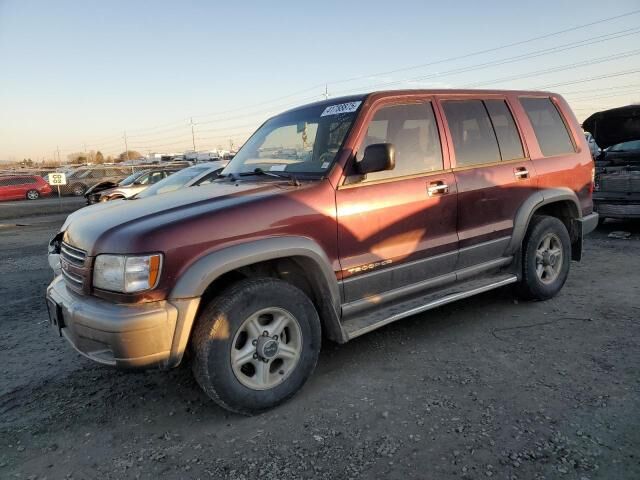 Isuzu Trooper