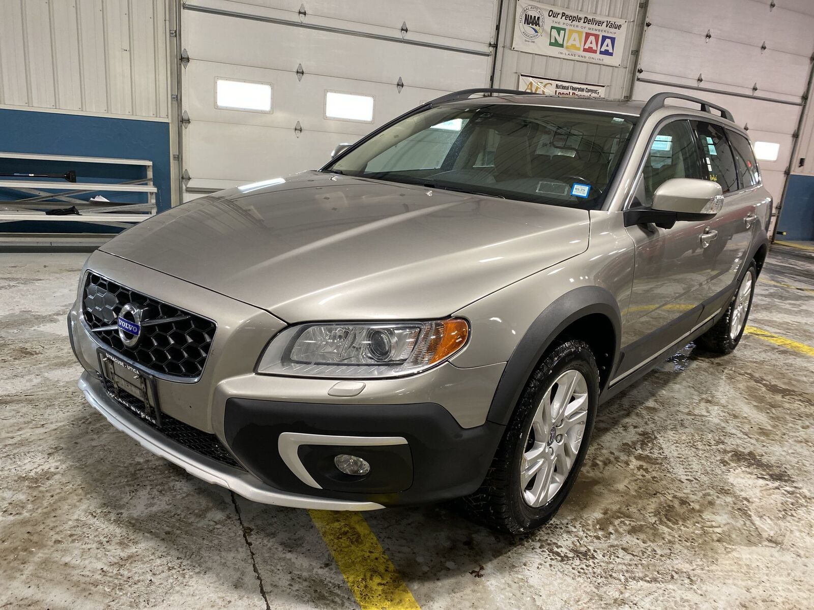 Volvo XC70