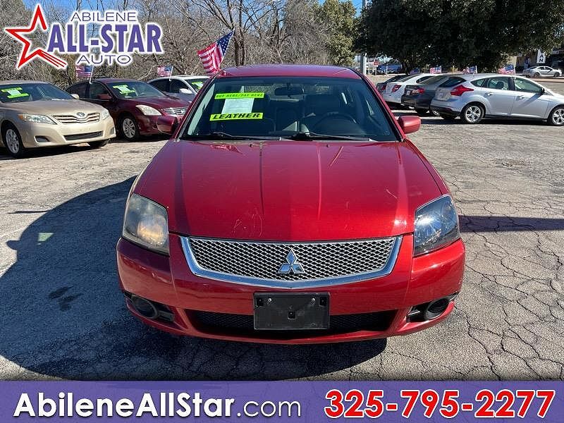 Mitsubishi Galant