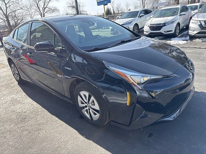 2017 TOYOTA PRIUS