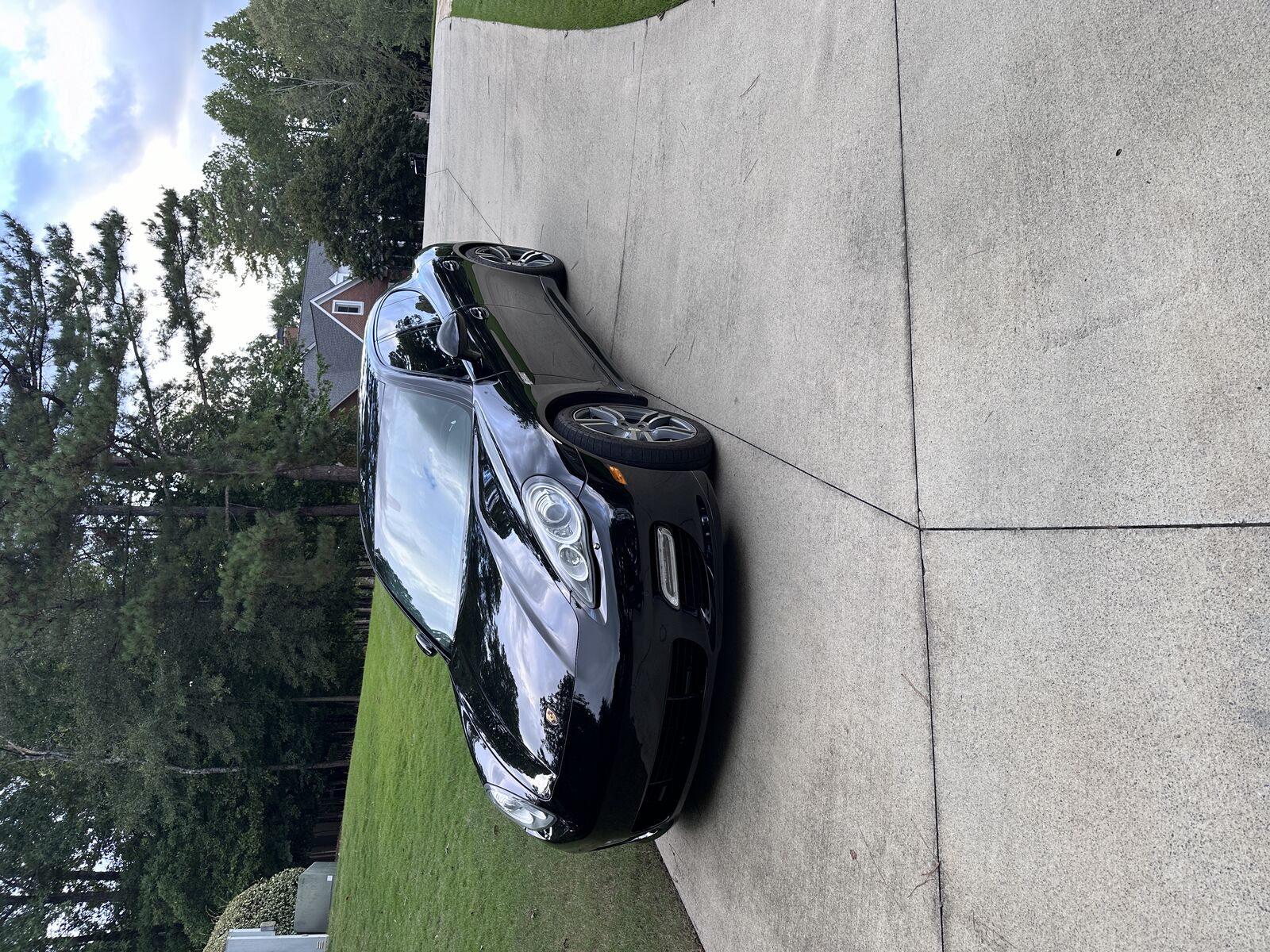 PORSCHE